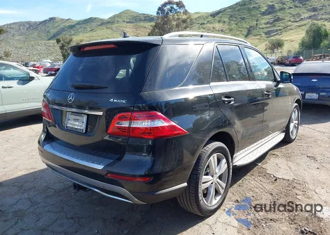 2012 Mercedes-Benz Ml 350 4Matic z USA, uszkodzony, nr VIN 4JGDA5HB1CA064818